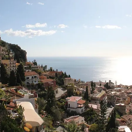 Casa Dionysius * Taormina